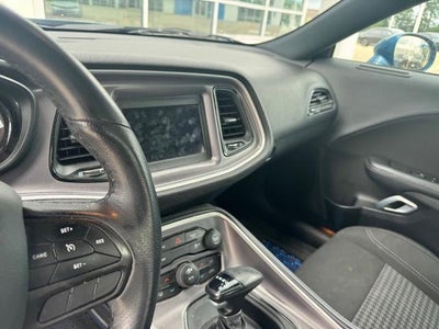 2020 Dodge Challenger SXT RWD