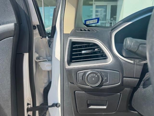 2016 Ford Edge 4dr SEL FWD