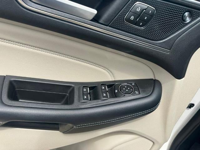 2021 Ford Edge Titanium FWD