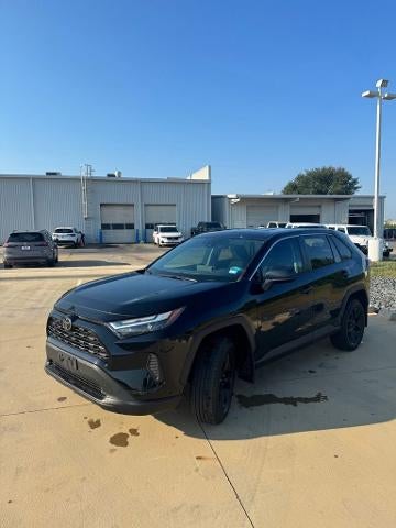 2024 Toyota RAV4 LE FWD (GS)
