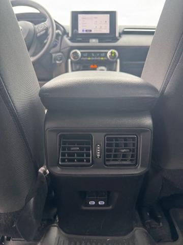 2024 Toyota RAV4 Hybrid XLE AWD (Natl)