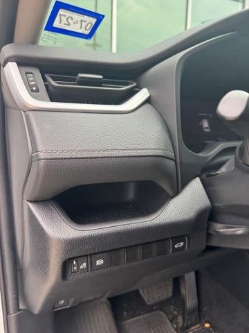 2024 Toyota RAV4 Hybrid XLE AWD (Natl)