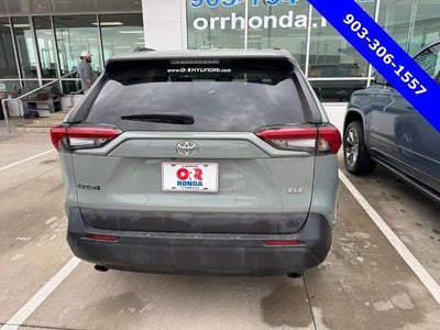 2021 Toyota RAV4 XLE FWD (GS)