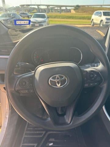 2024 Toyota RAV4 XLE FWD (GS)