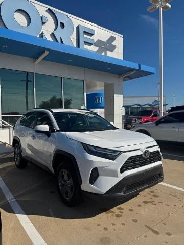 2024 Toyota RAV4 XLE FWD (GS)