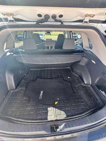 2024 Toyota RAV4 XLE FWD (GS)