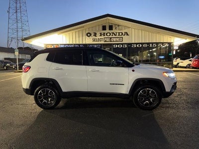 2025 Jeep Compass Trailhawk 4x4