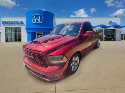 2013 RAM 1500 2WD Regular Cab 6.4 Ft Box Express
