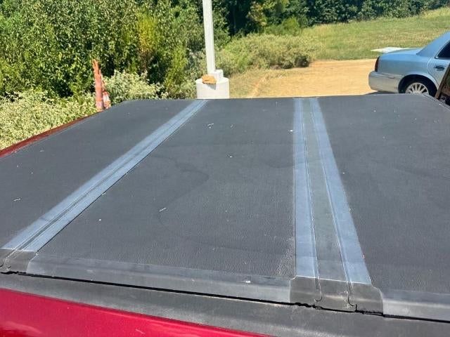2013 RAM 1500 2WD Regular Cab 6.4 Ft Box Express