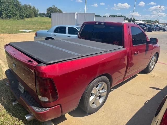 2013 RAM 1500 2WD Regular Cab 6.4 Ft Box Express