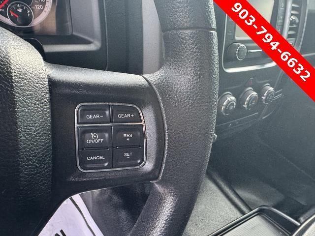 2022 RAM 1500 Classic Tradesman 4x4 Crew Cab 5'7" Box