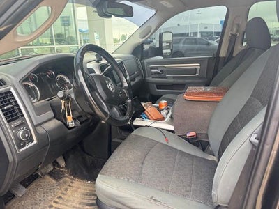 2016 RAM 2500 4WD Crew Cab 8 Ft Box Big Horn