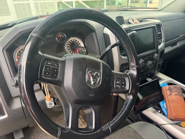 2016 RAM 2500 4WD Crew Cab 8 Ft Box Big Horn