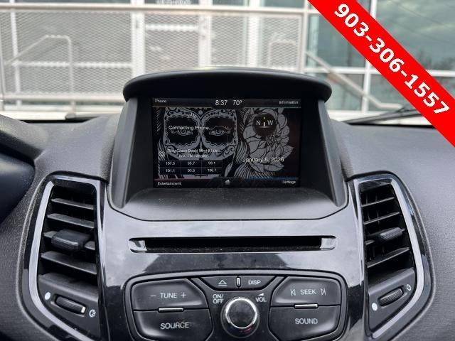 2015 Ford Fiesta 5dr HB SE