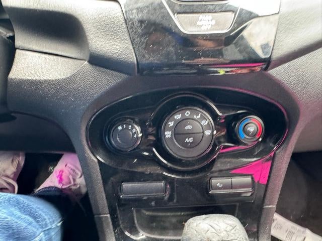 2015 Ford Fiesta 5dr HB SE