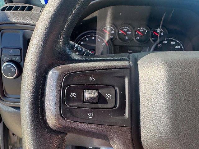 2021 Chevrolet Silverado 1500 Crew Cab Short Box 2-Wheel Drive Custom