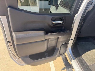 2021 Chevrolet Silverado 1500 Crew Cab Short Box 2-Wheel Drive Custom