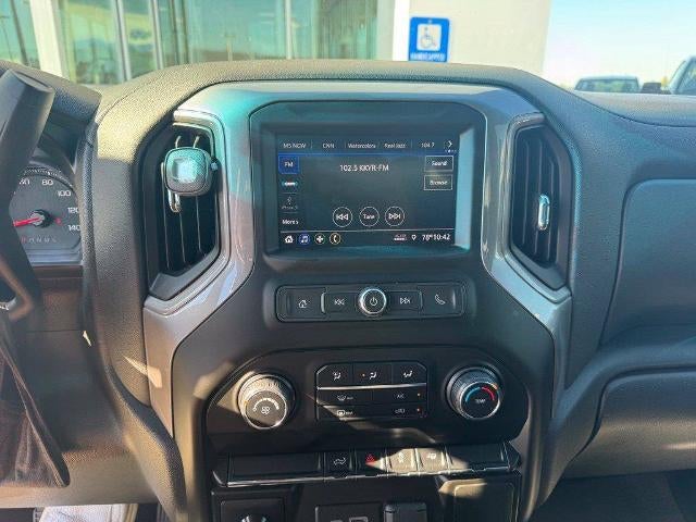 2021 Chevrolet Silverado 1500 Crew Cab Short Box 2-Wheel Drive Custom