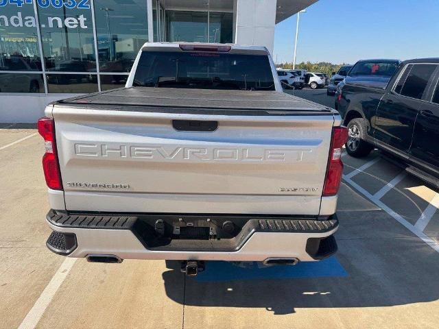 2021 Chevrolet Silverado 1500 Crew Cab Short Box 2-Wheel Drive Custom