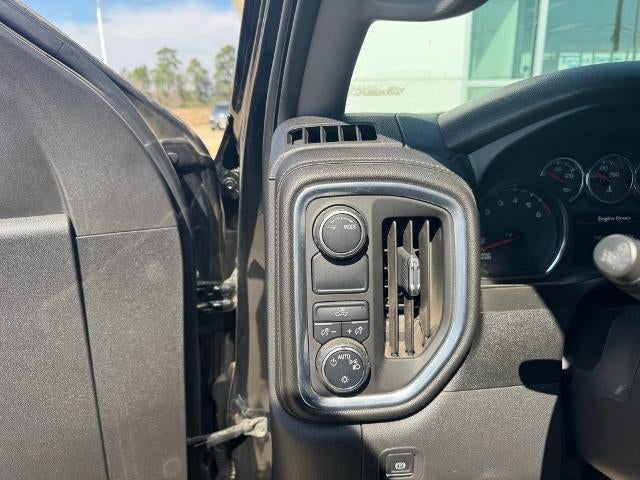 2021 Chevrolet Silverado 1500 Crew Cab Short Box 2-Wheel Drive LT