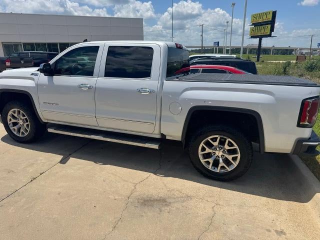 2017 GMC Sierra 1500 Crew Cab Short Box 4-Wheel Drive SLT