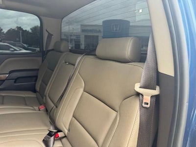 2018 GMC Sierra 1500 Crew Cab Short Box 4-Wheel Drive SLT