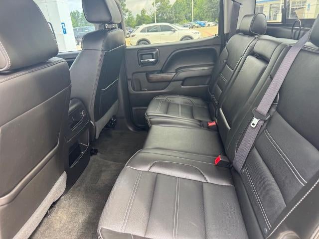 2017 GMC Sierra 1500 Crew Cab Short Box 4-Wheel Drive Denali