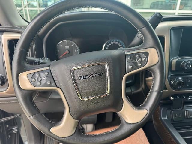 2017 GMC Sierra 1500 Crew Cab Short Box 4-Wheel Drive Denali