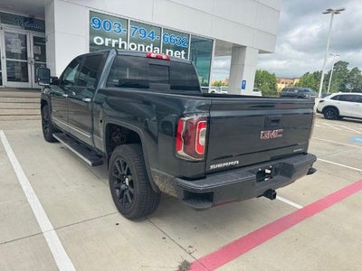 2017 GMC Sierra 1500 Crew Cab Short Box 4-Wheel Drive Denali