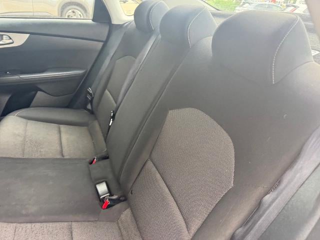 2023 Kia Forte LXS IVT