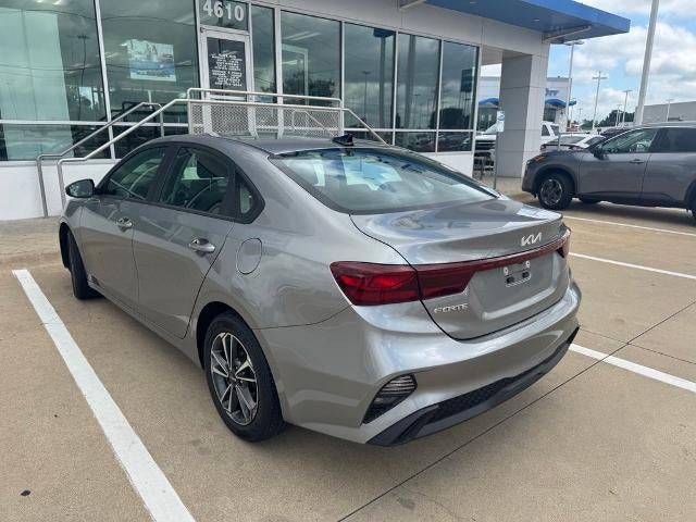 2023 Kia Forte LXS IVT