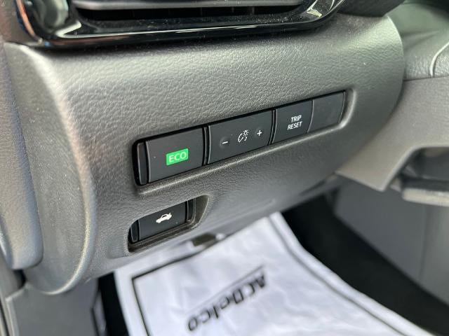 2024 Nissan Sentra SV CVT