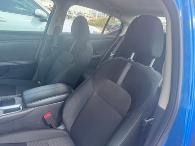 2025 Nissan Sentra SV CVT