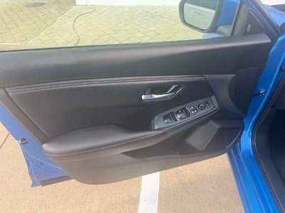 2025 Nissan Sentra SV CVT