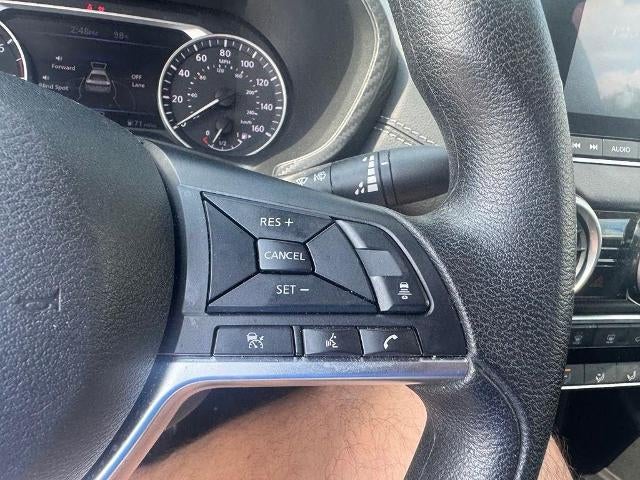 2025 Nissan Sentra SV CVT