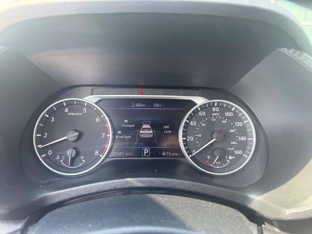 2025 Nissan Sentra SV CVT