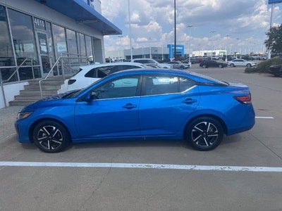 2025 Nissan Sentra SV CVT