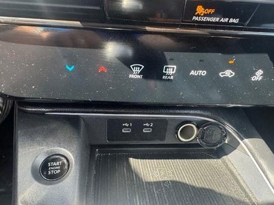 2026 Nissan Sentra SR Sedan *Ltd Avail*
