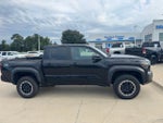 2024 Toyota Tacoma 4WD 4WD TRD Off Road Double Cab 5' Bed AT (Natl)