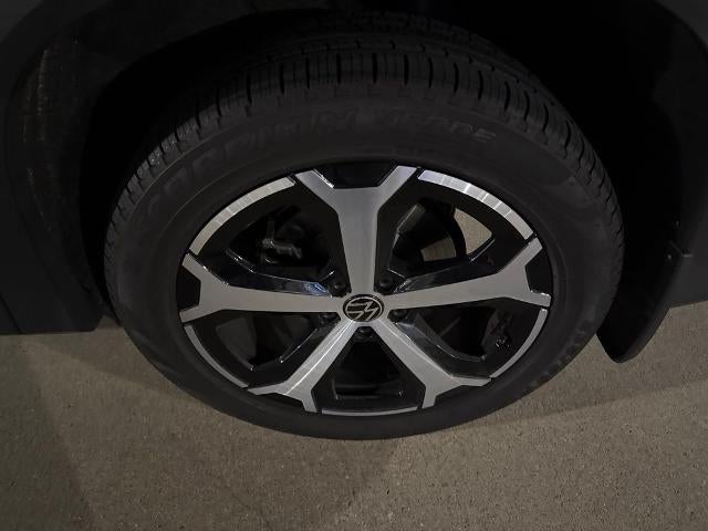 2025 Volkswagen Tiguan 2.0T SE FWD