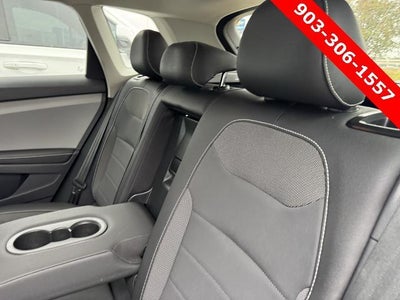 2024 Volkswagen Taos SE FWD