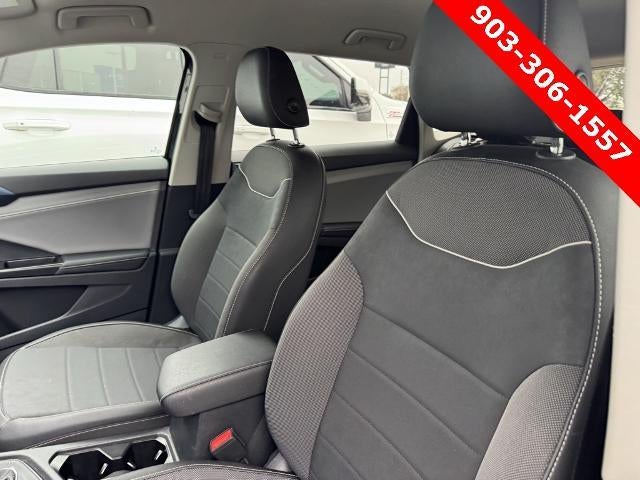 2024 Volkswagen Taos SE FWD