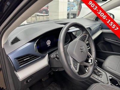 2024 Volkswagen Taos SE FWD