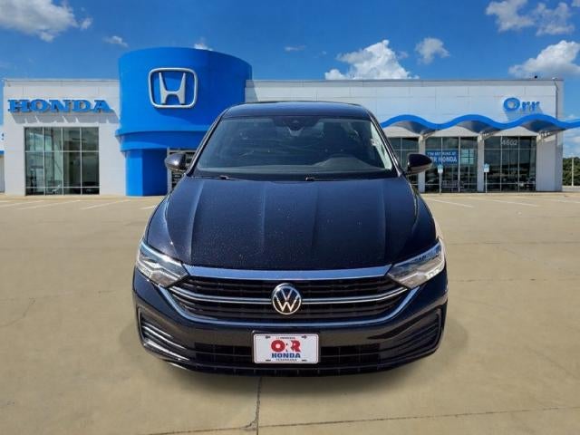 2024 Volkswagen Jetta SE Auto