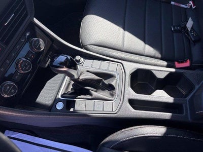 2024 Volkswagen Jetta SE Auto