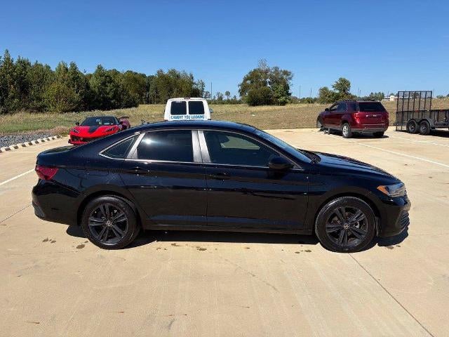 2024 Volkswagen Jetta SE Auto
