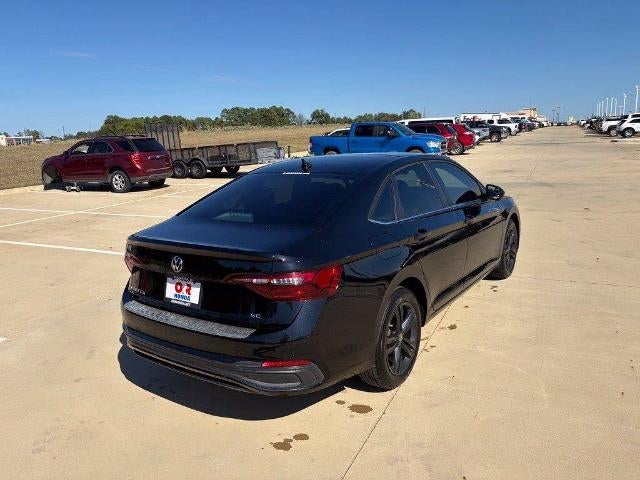 2024 Volkswagen Jetta SE Auto