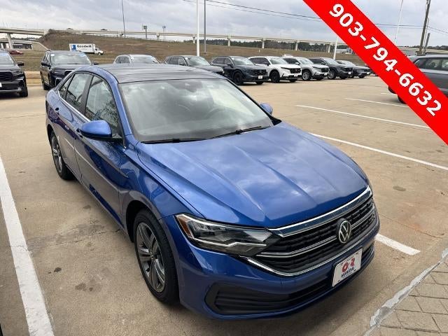 2023 Volkswagen Jetta SE Auto