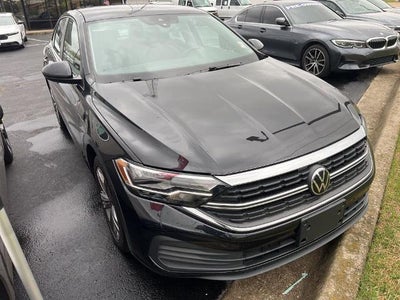 2024 Volkswagen Jetta SE Auto