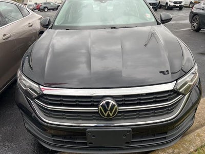 2024 Volkswagen Jetta SE Auto